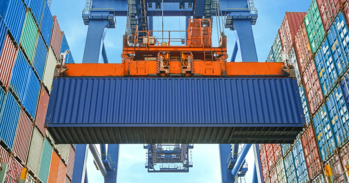 В октябре объём перевалки контейнеров в портах Балтийского моря увеличился на 16%