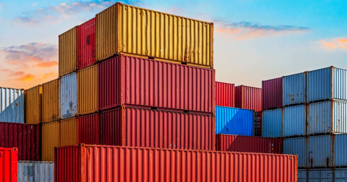 Контейнеры для логистики: виды и их особенности