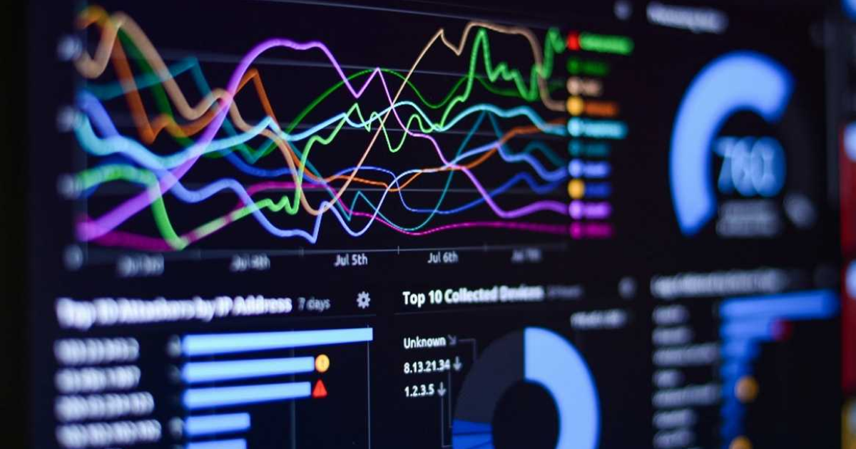 Роль аналитики данных в логистике: как прогнозировать спрос и оптимизировать маршруты